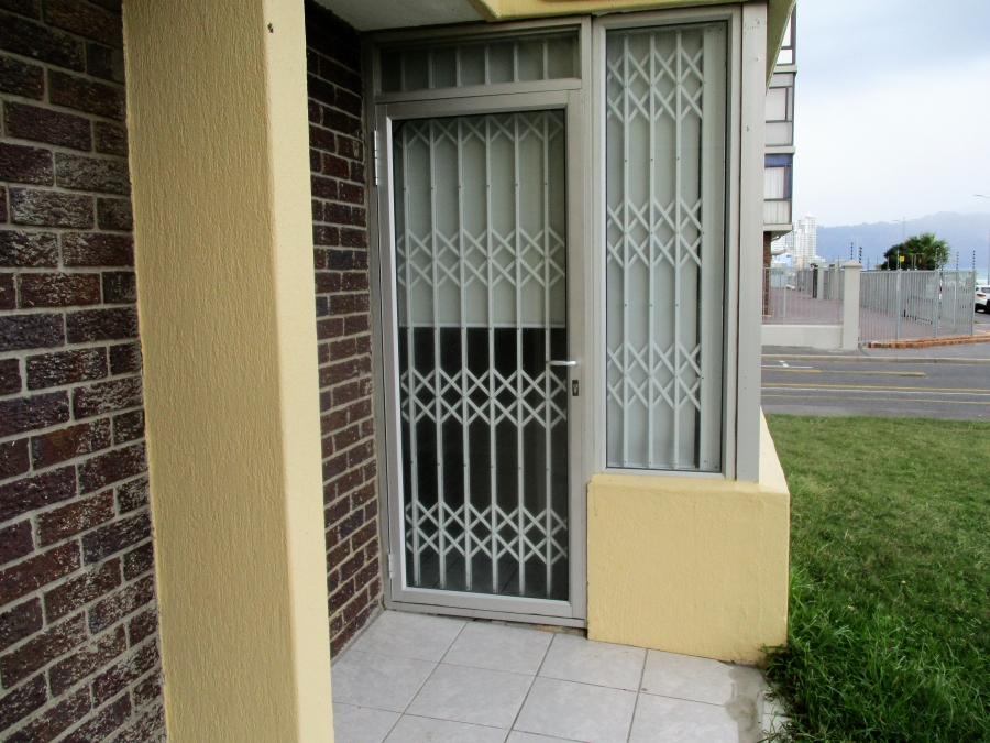 To Let 2 Bedroom Property for Rent in Strand Central Western Cape